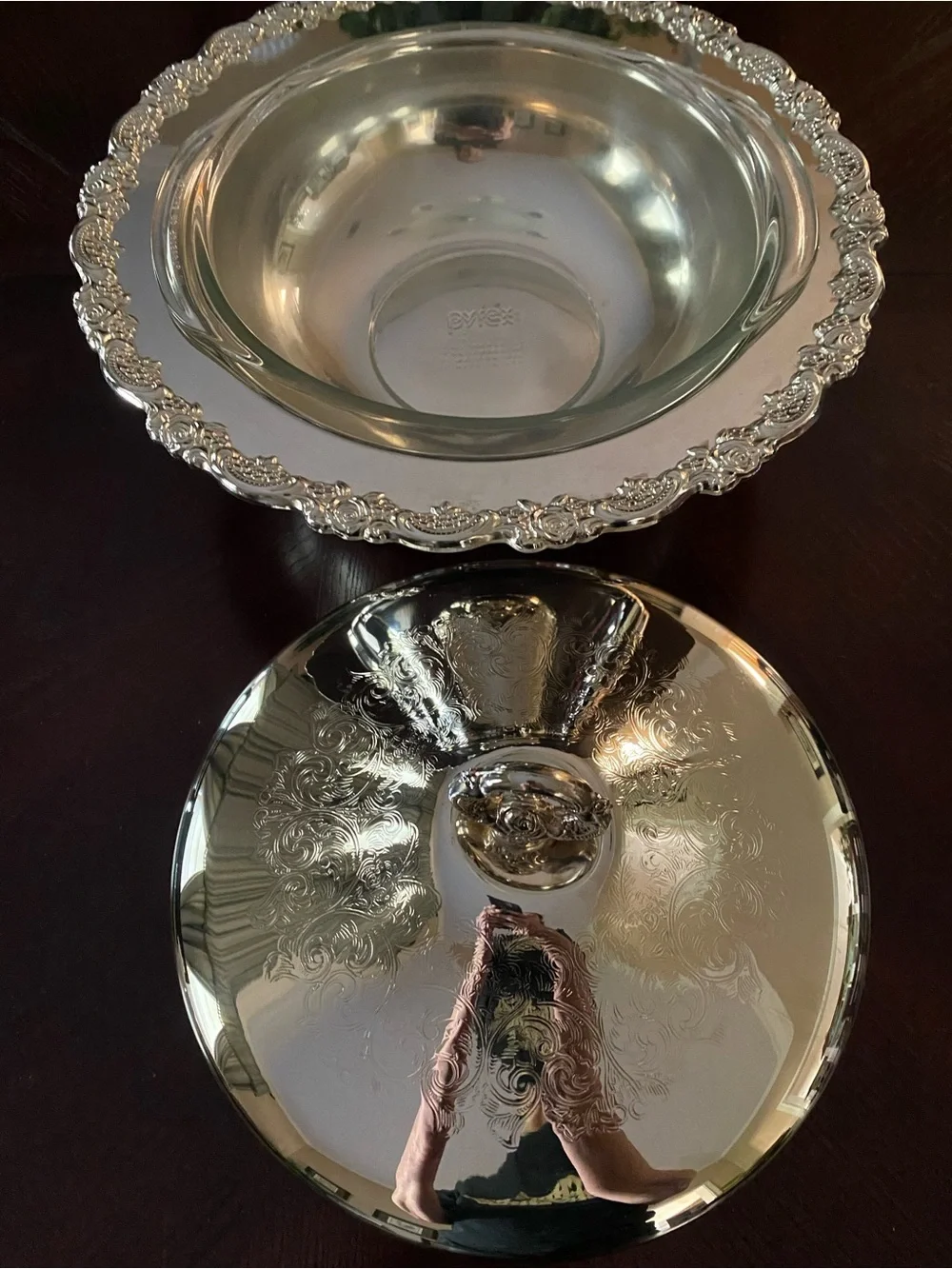 Silver Covered Serving Dish with Decorative Lid and Pyrex dish 12 inches - Picture 3 of 15